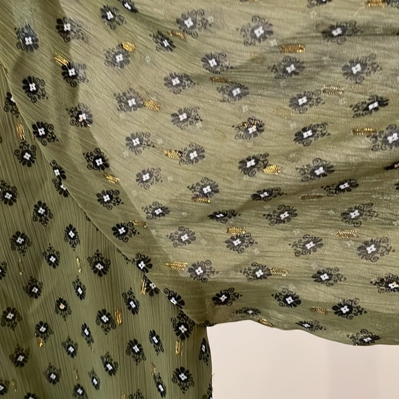 NWT Maison d’Amelie (Anthropologie) Green Crepe Blouse - Picture 3 of 9